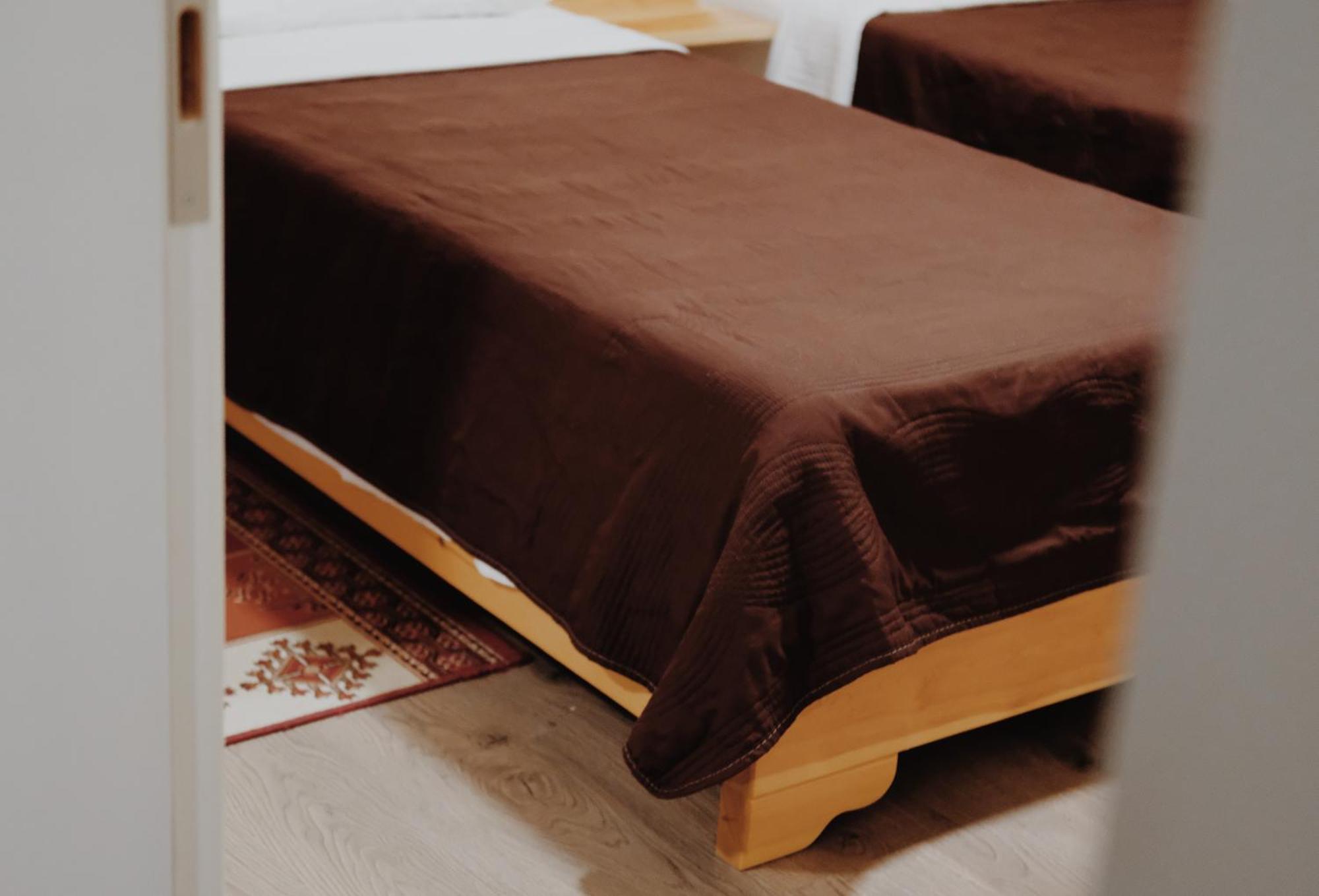 At Pikotiko'S - Korca City Rooms For Rent Экстерьер фото
